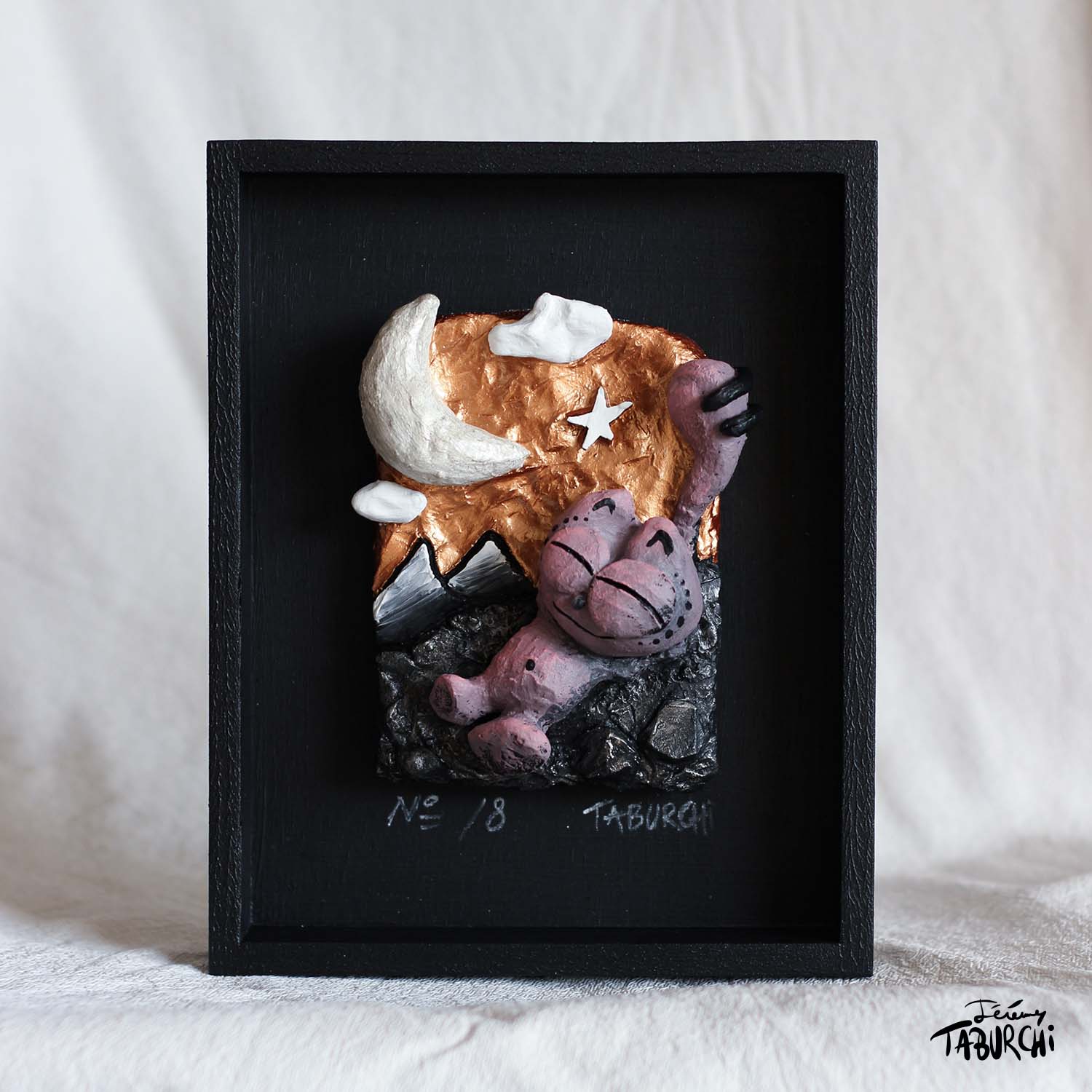 Bas-relief le Chat et la Lune version Ciel d'Or.