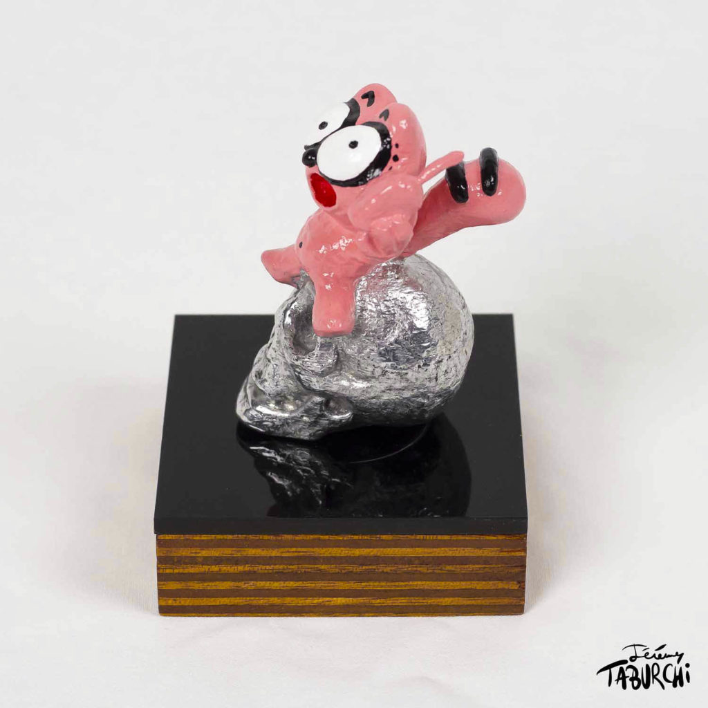 Sculpture en aluminium du Chat Rose