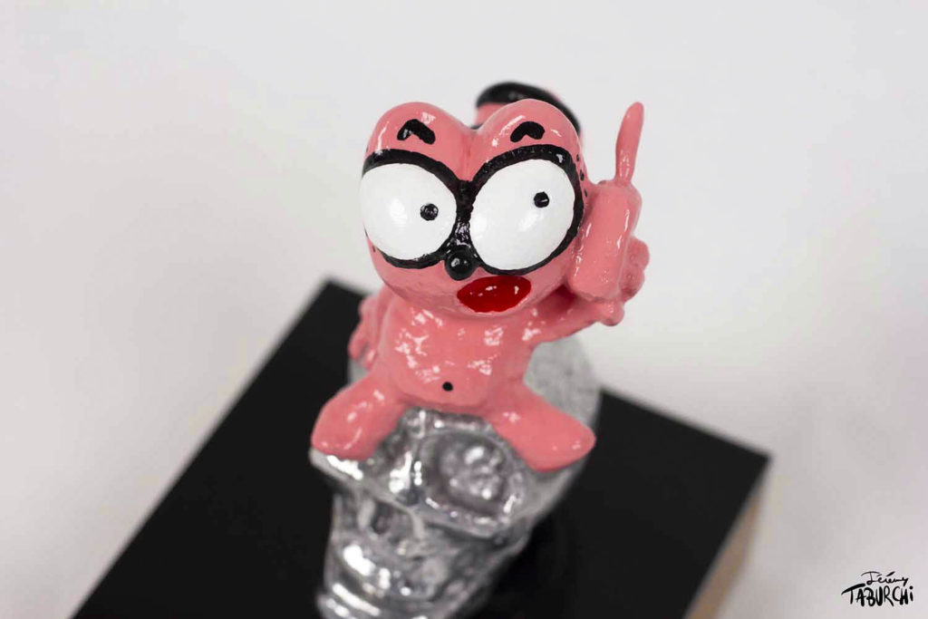 Sculpture en aluminium du Chat Rose